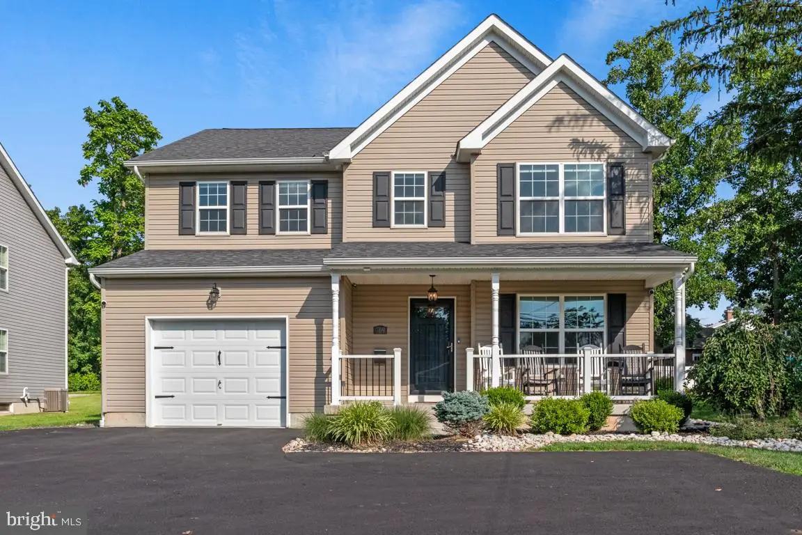 709 E Walnut St, North Wales, PA 19454 - #1