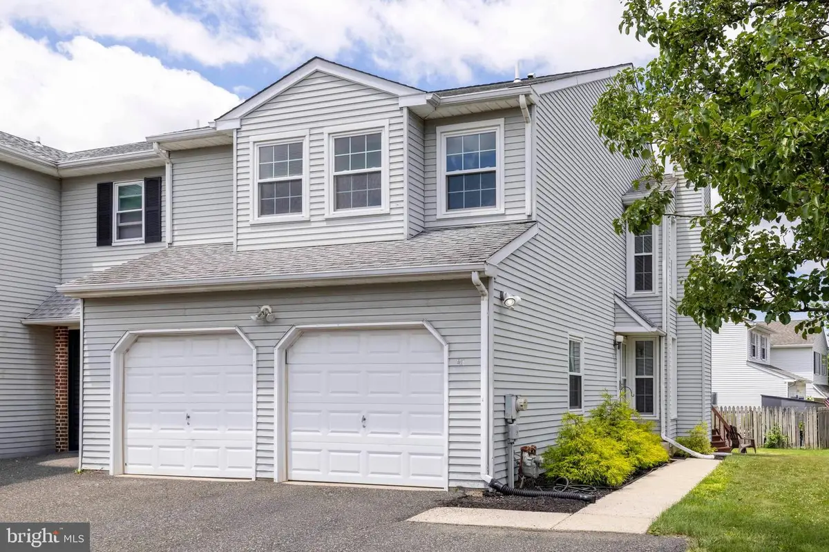 211 Orchard Dr, North Wales, PA 19454 - #1