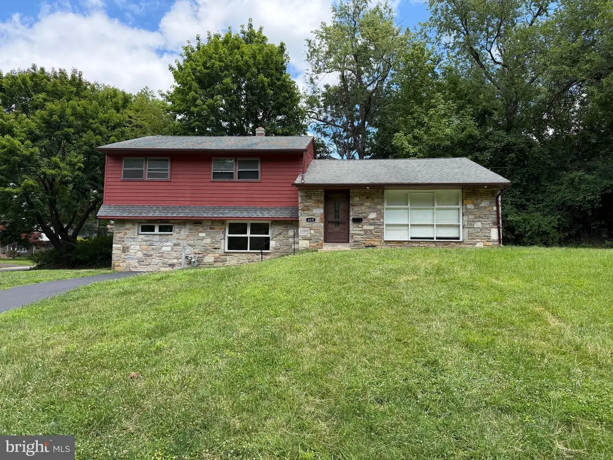 413 Asbury Ave, Elkins Park, PA 19027 - #1