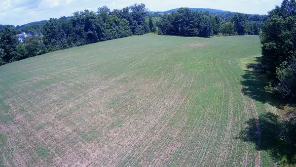227l Schlegel Rd, GILBERTSVILLE, PA 19525