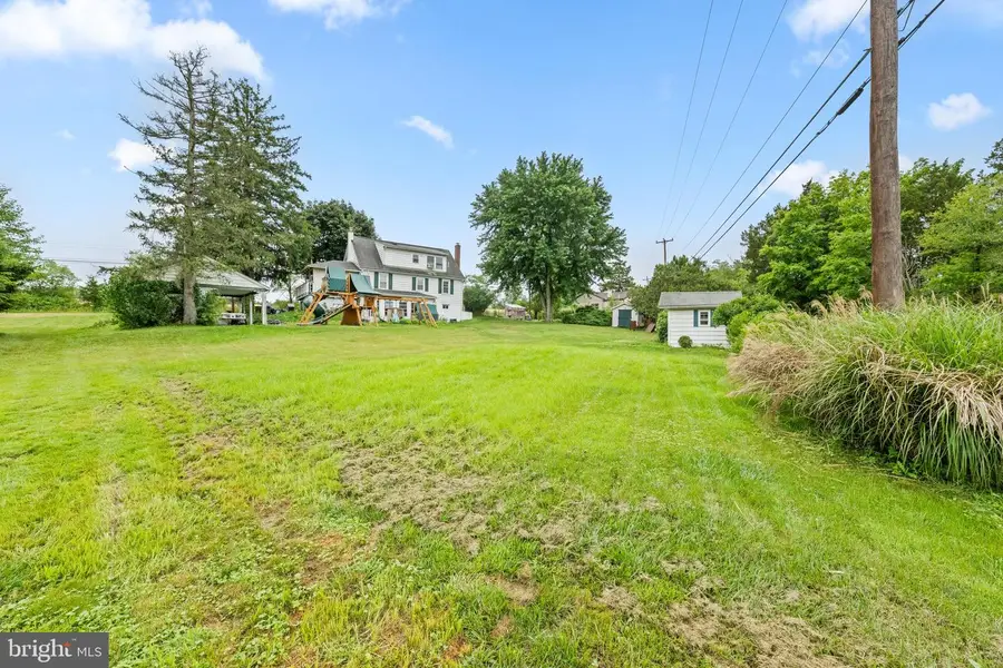 613 Centennial St, Schwenksville, PA 19473 - #3