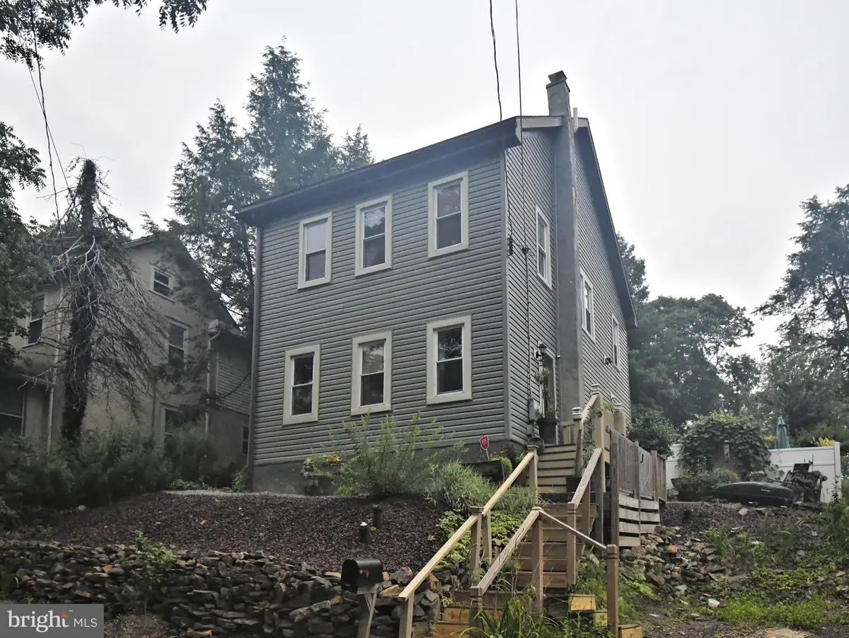 658 Macoby Ave, Green Lane, PA 18054 - #1
