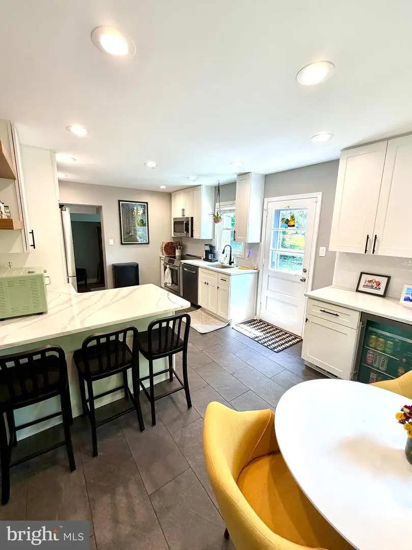 422 Ridge Pike, Lafayette Hill, PA 19444 - #2