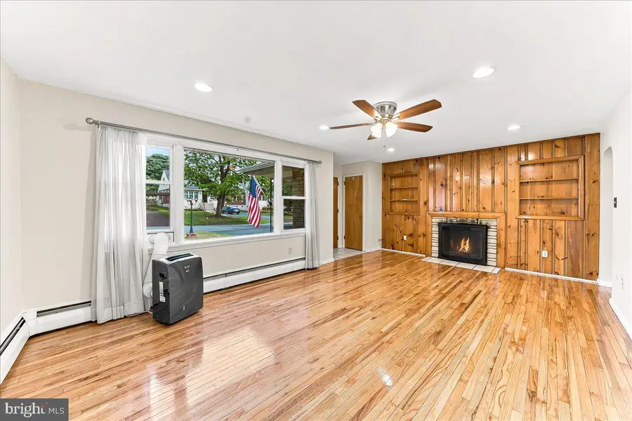 67 1st Ave, Pottstown, PA 19464 - #2
