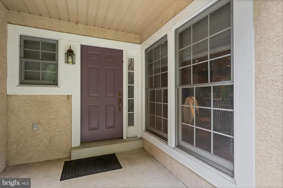 182 Linden Dr, Elkins Park, PA 19027 - #3