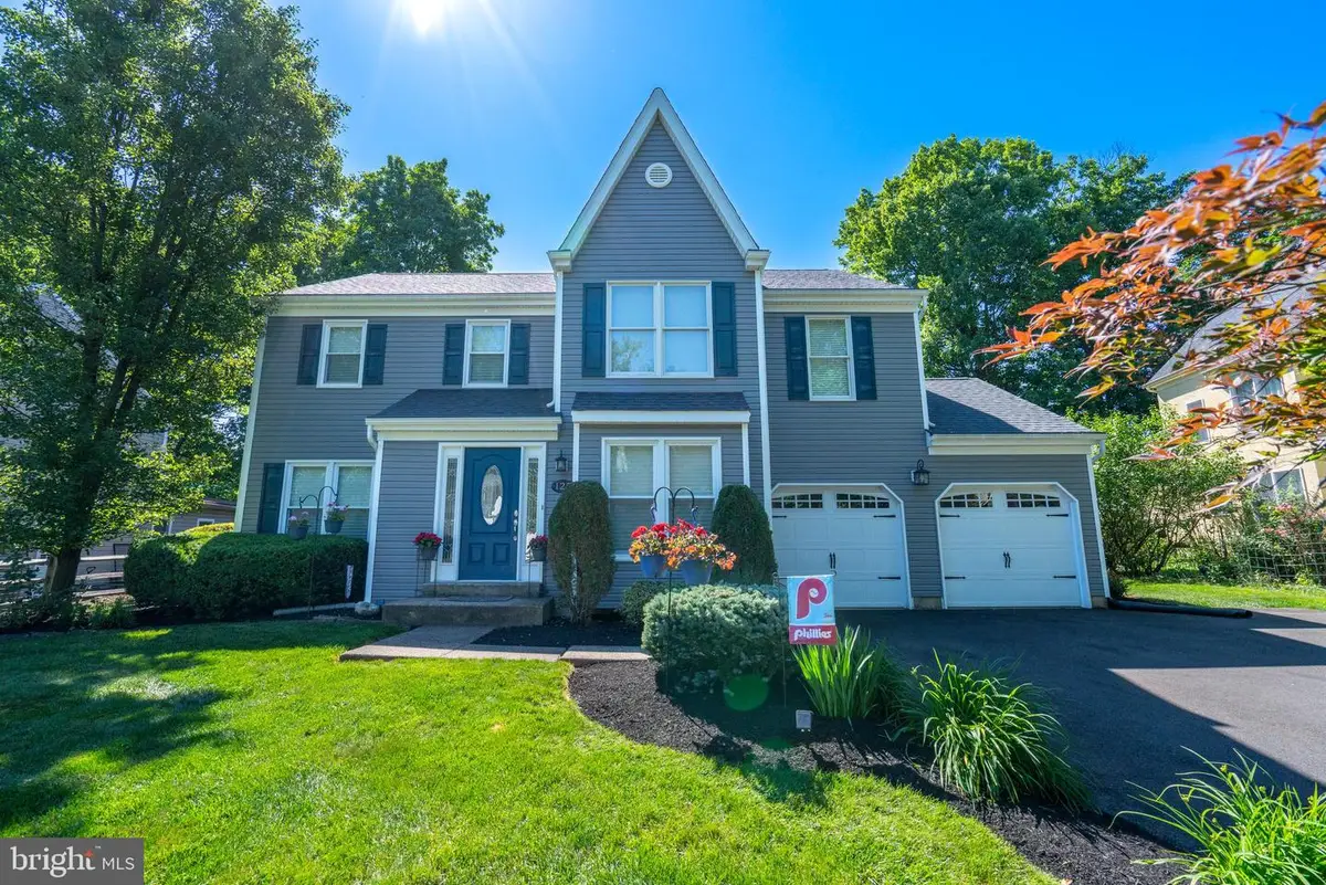 125 Runnymede Dr, Lansdale, PA 19446 - #1