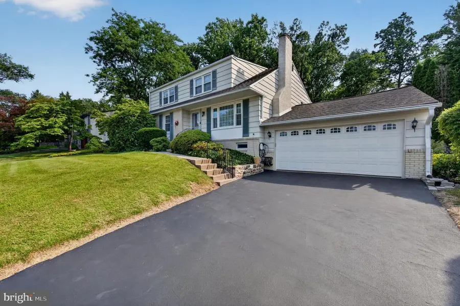 2530 Ball Rd, Willow Grove, PA 19090 - #3