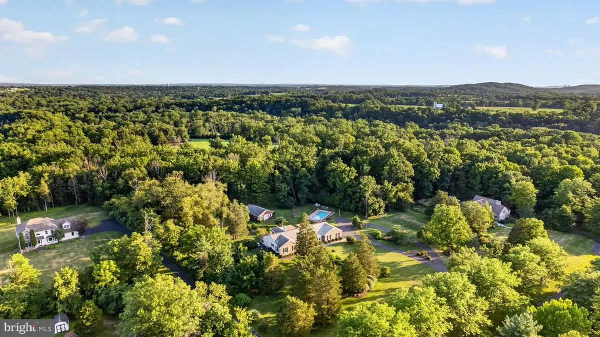 350 Homestead Dr, Harleysville, PA 19438 - #1