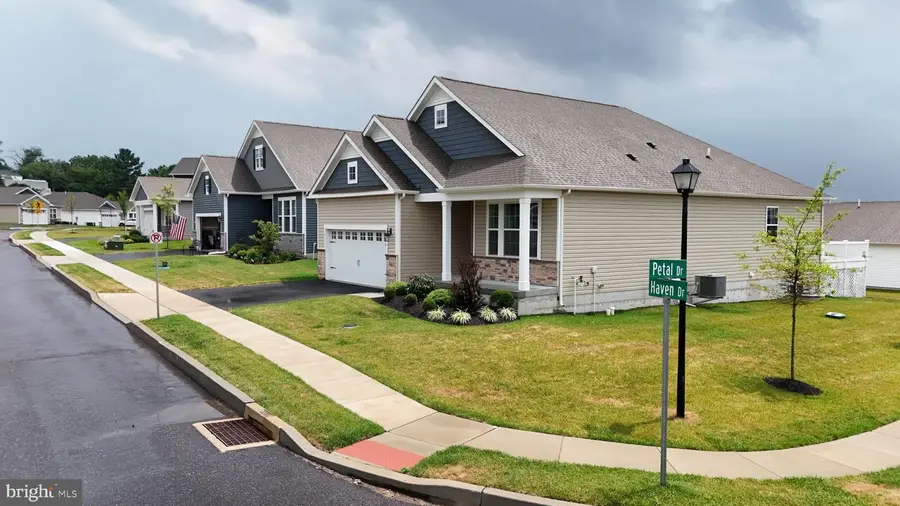 265 Haven Dr, Pottstown, PA 19464 - #2