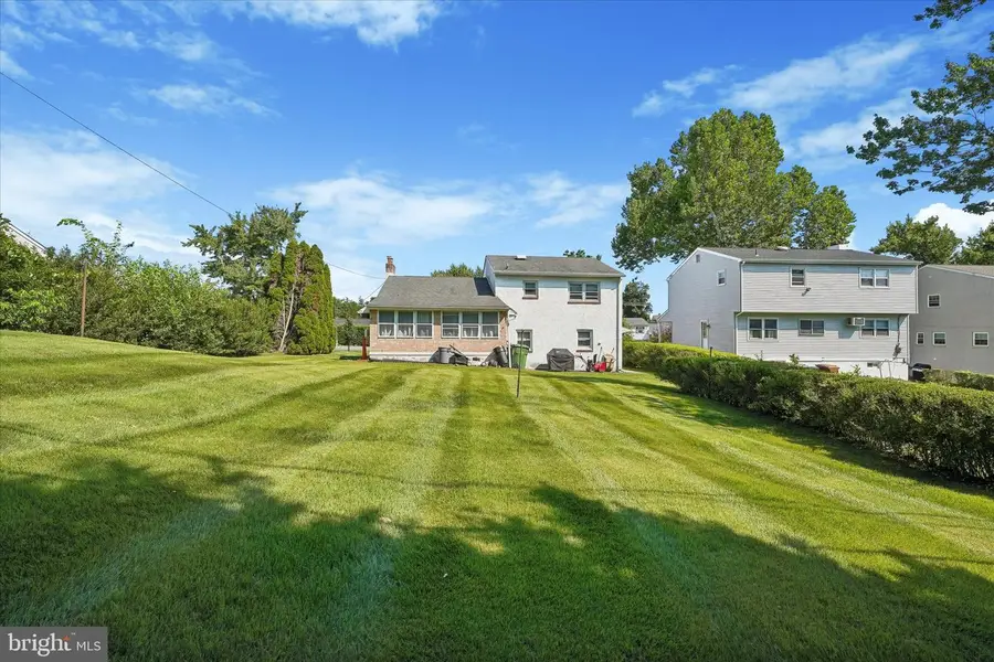 430 Fort Washington Ave, Fort Washington, PA 19034 - #2