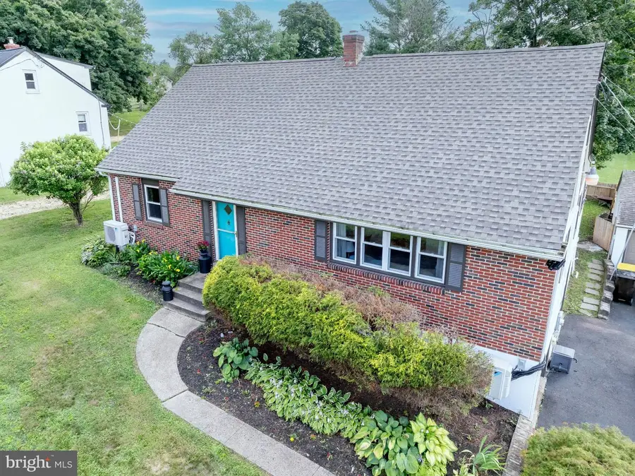 882 Allentown, Telford, PA 18969 - #3