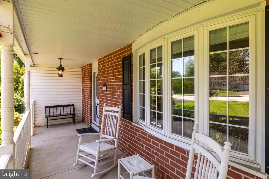 710 Elm St, Hatfield, PA 19440 - #2