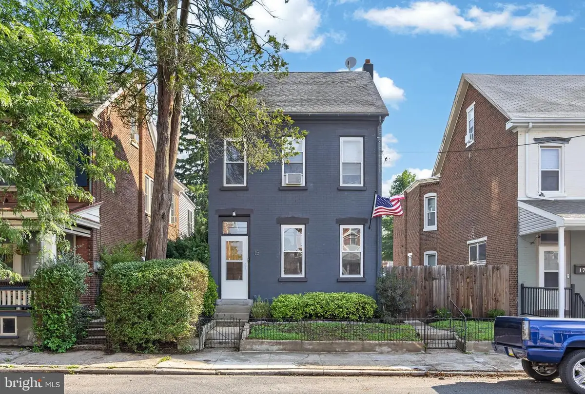 15 E Third St, Pottstown, PA 19464 - #1