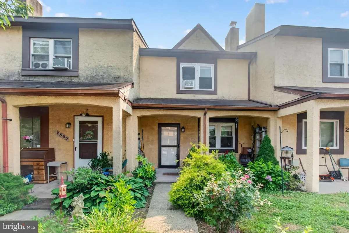 2506 Walnut Ridge Ests, Pottstown, PA 19464 - #1