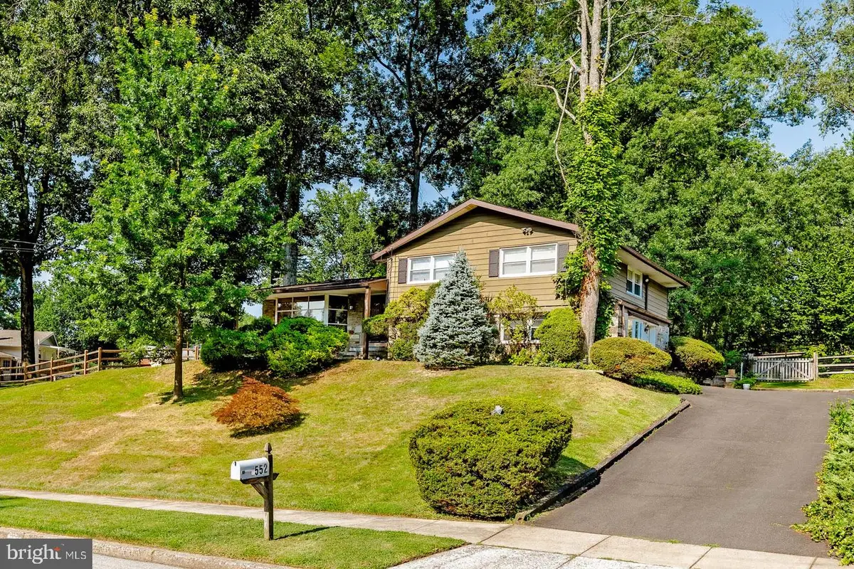 552 Cardinal Dr, Dresher, PA 19025 - #1