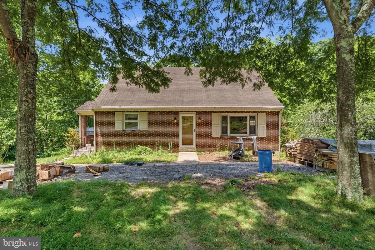 248 Maugers Mill Rd, Pottstown, PA 19464 - #1