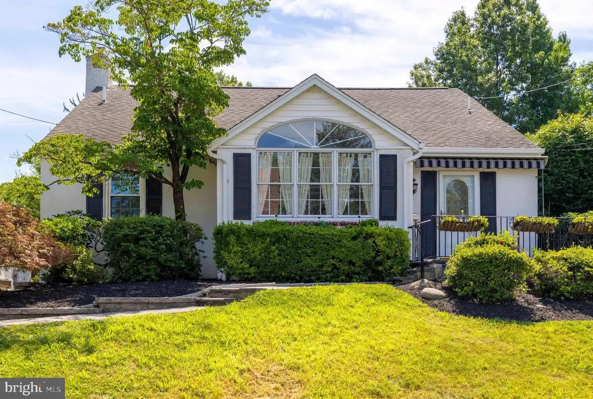 681 Jackson Ave, Glenside, PA 19038 - #1