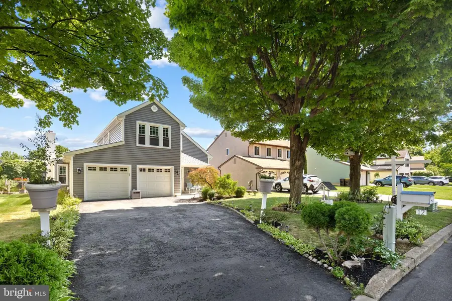 12 Pebble Dr, Horsham, PA 19044 - #3