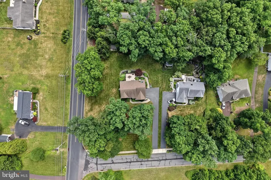350 Oak Ridge Ln, Harleysville, PA 19438 - #3