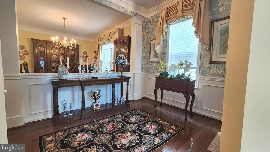 723 Village Ave, Collegeville, PA 19426 - #2