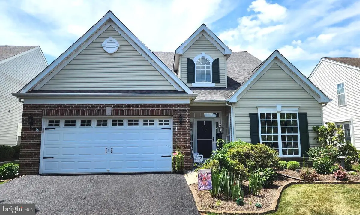 796 Village Ave, Collegeville, PA 19426 - #1