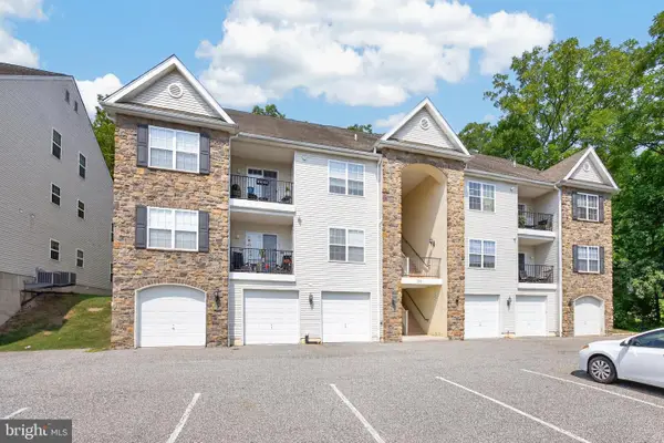 131 E First Ave #16, COLLEGEVILLE, PA 19426