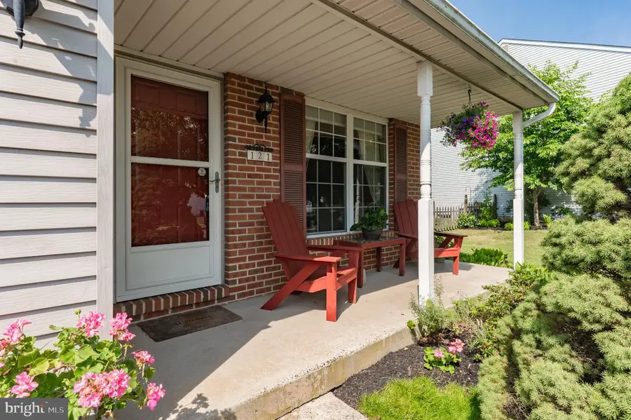 121 Winding Way, Telford, PA 18969 - #2