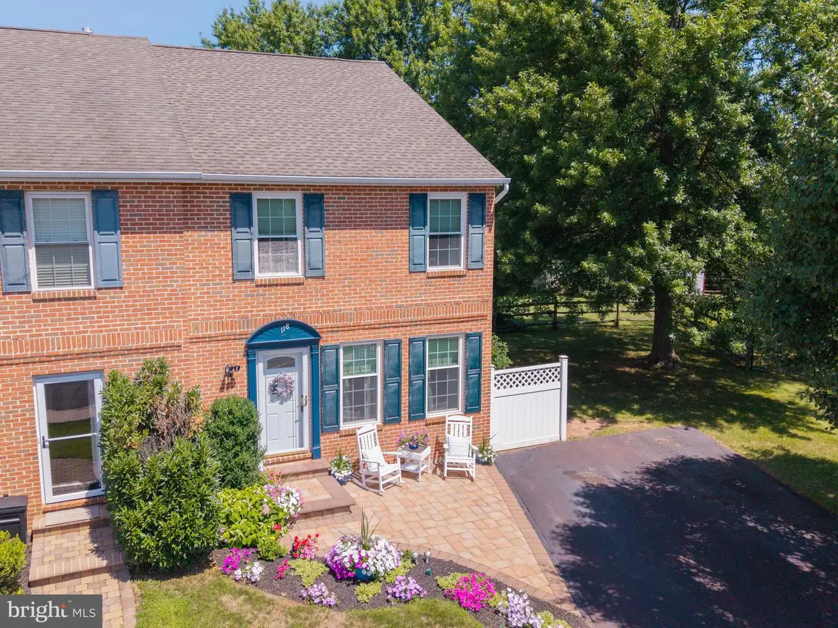 118 Abbey Ln, Telford, PA 18969 - #1