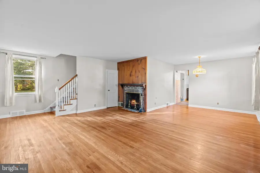 301 Greenwood Rd, Lansdale, PA 19446 - #3