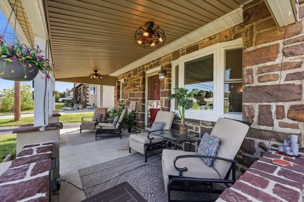 1307 Midland Rd, CONSHOHOCKEN, PA 19428