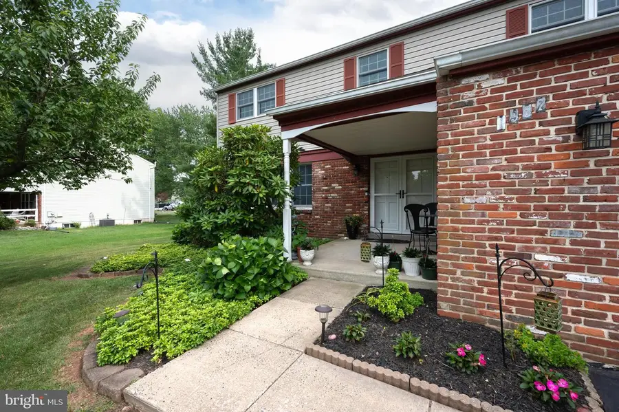 1967 Lafayette Rd, Lansdale, PA 19446 - #2