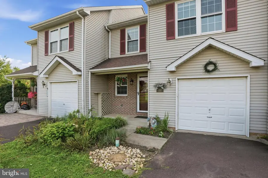 198 Kieffer Ct, Telford, PA 18969 - #3