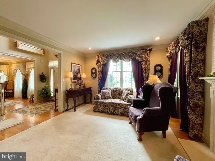 1 Eagleview Ln, Schwenksville, PA 19473 - #3