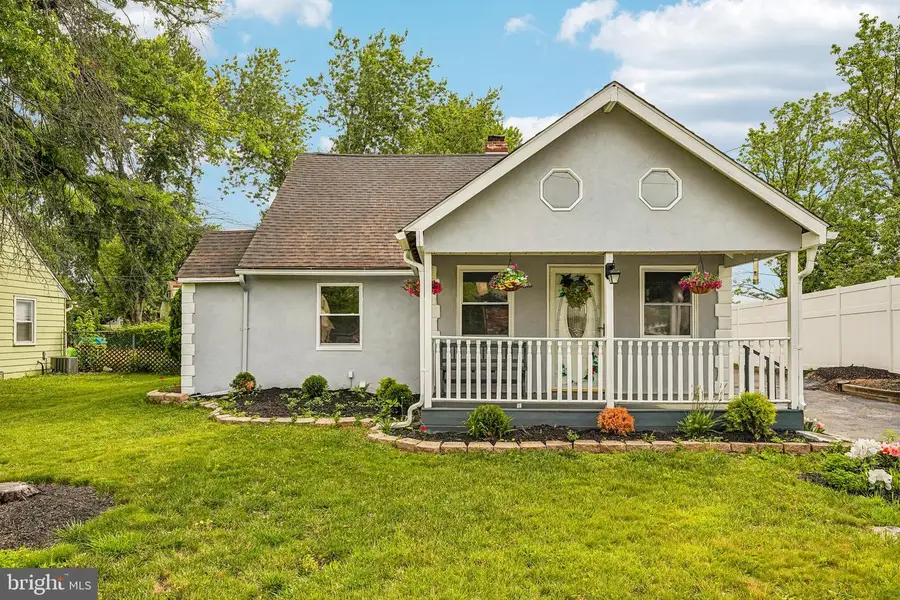 2621 Old Welsh Rd, Willow Grove, PA 19090 - #2