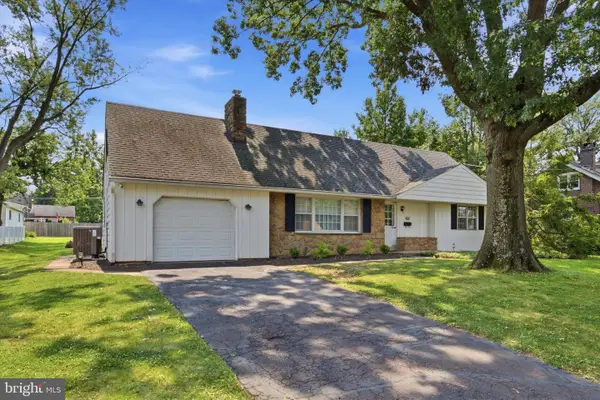 432 E Summit St, SOUDERTON, PA 18964