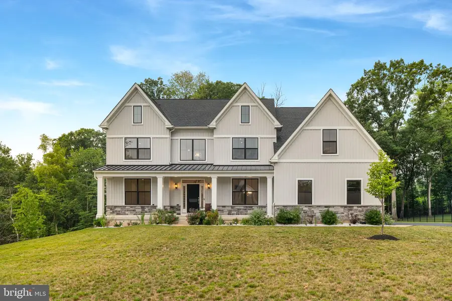 1045 Oak Ridge Dr, Horsham, PA 19044 - #3