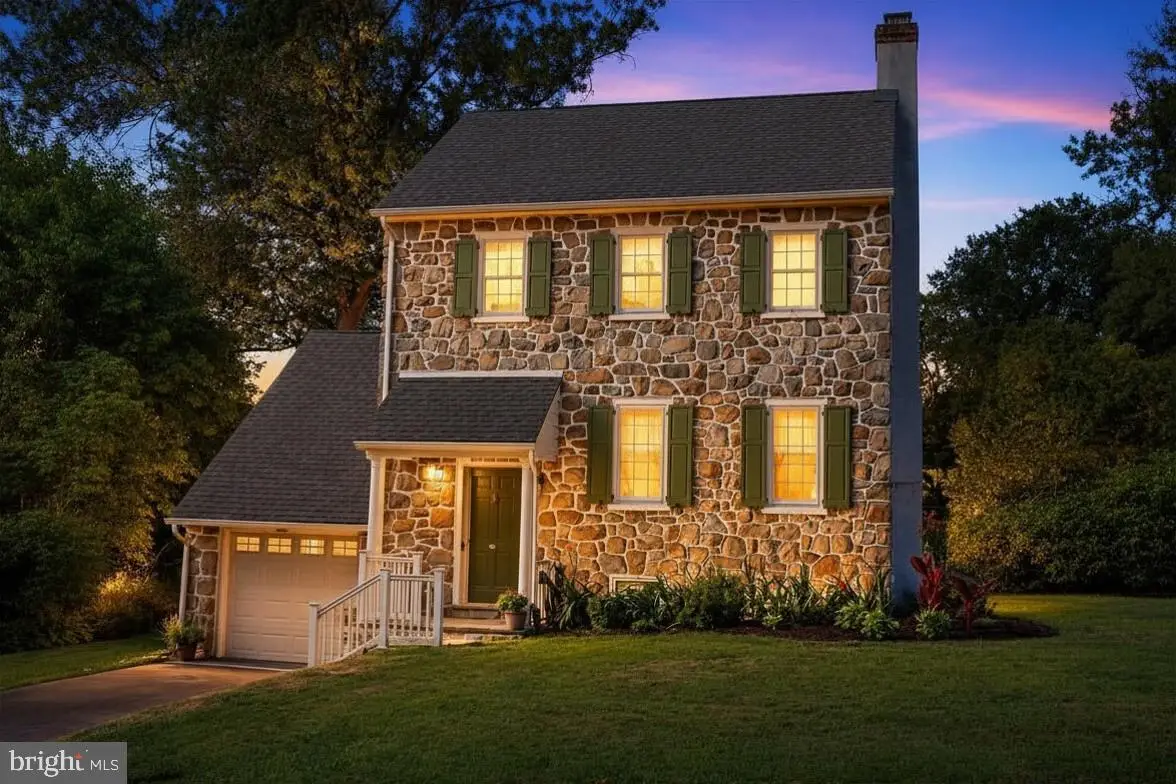 22 Carriage Ln, Norristown, PA 19401 - #1