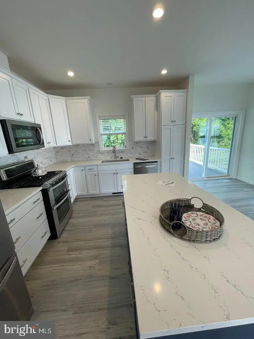 649 Blue Bell Springs Dr, Blue Bell, PA 19422 - #3