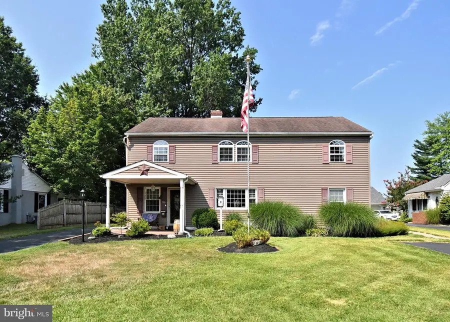 1031 Cardinal Rd, Norristown, PA 19403 - #3
