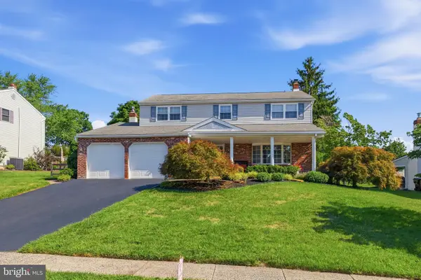 2429 Oakland Dr, WEST NORRITON, PA 19403