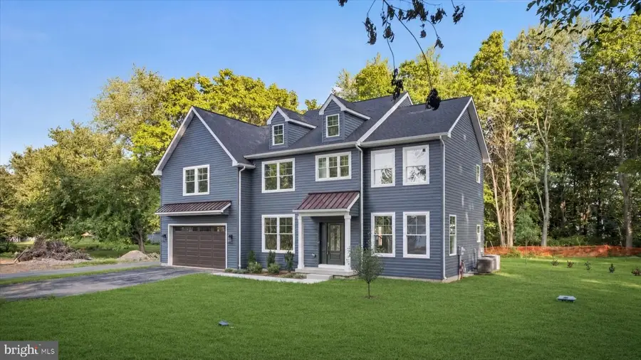 221 Fortuna Dr, Hatfield, PA 19440 - #2
