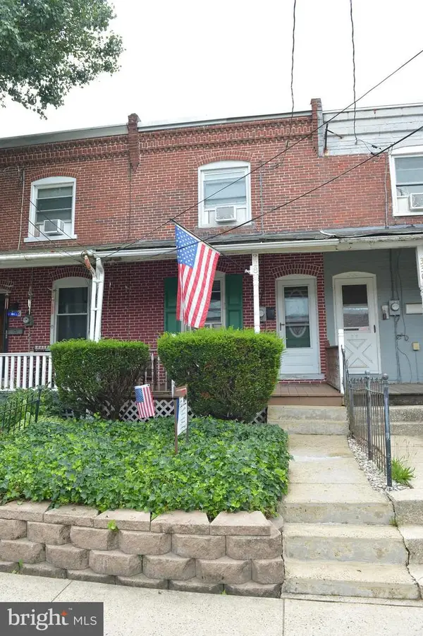 328 W Fifth St, LANSDALE, PA 19446