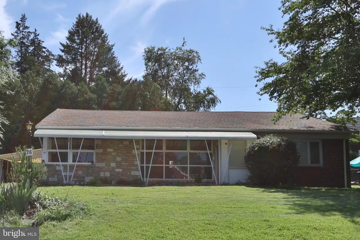 26 Edgemoor Rd, Cheltenham, PA 19012 - #1