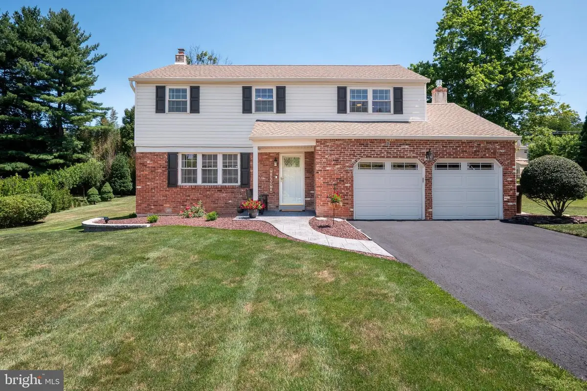921 Patriot Dr, Lansdale, PA 19446 - #1