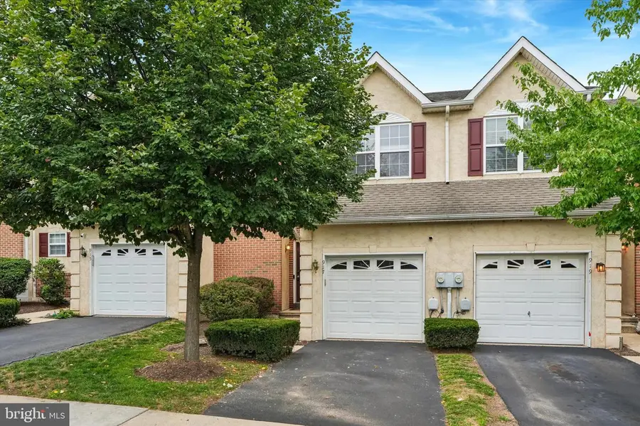 917 Carrington Dr, Red Hill, PA 18076 - #3