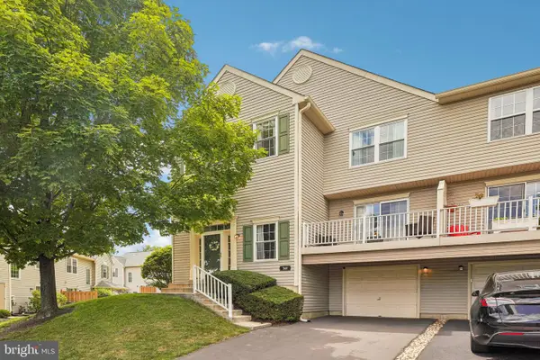 348 Bluestone Ct, COLLEGEVILLE, PA 19426