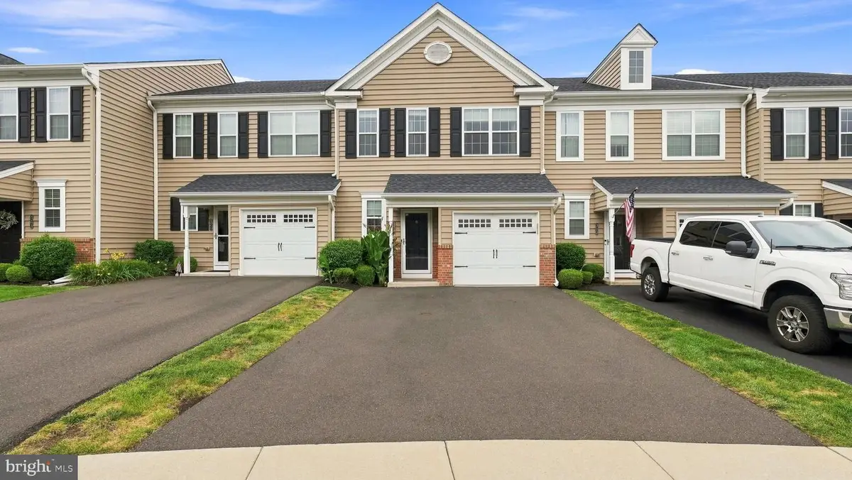 319 W Hamlin Ave, Telford, PA 18969 - #1
