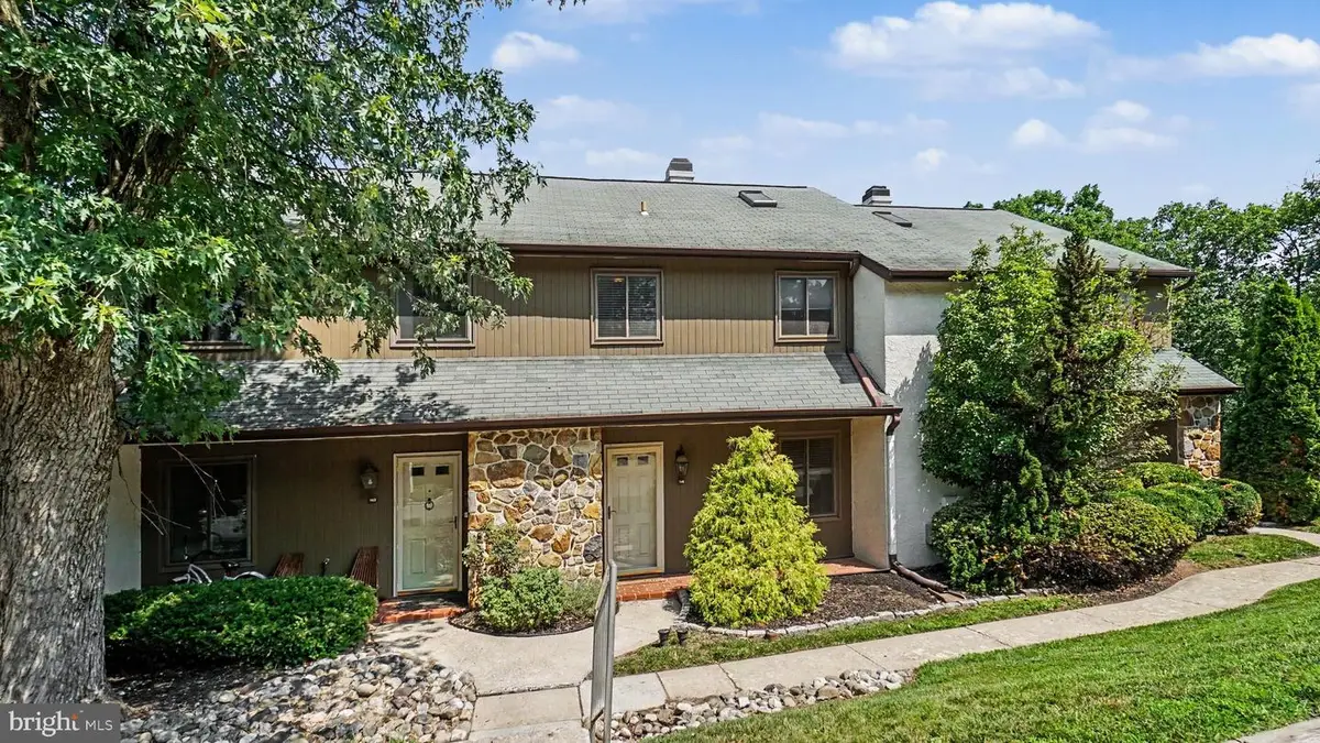 148 Pinecrest Ln, King Of Prussia, PA 19406 - #1