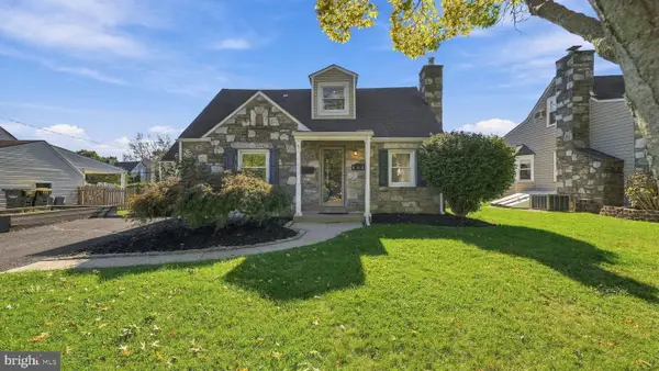 404 Exton Rd, HATBORO, PA 19040