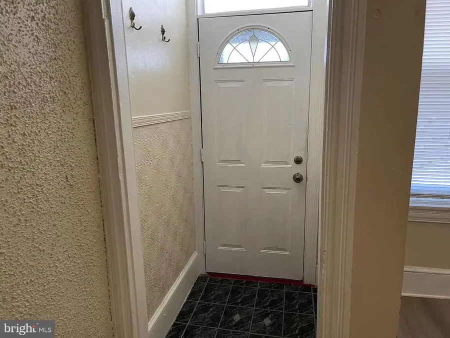 247 E Oak St, Norristown, PA 19401 - #2